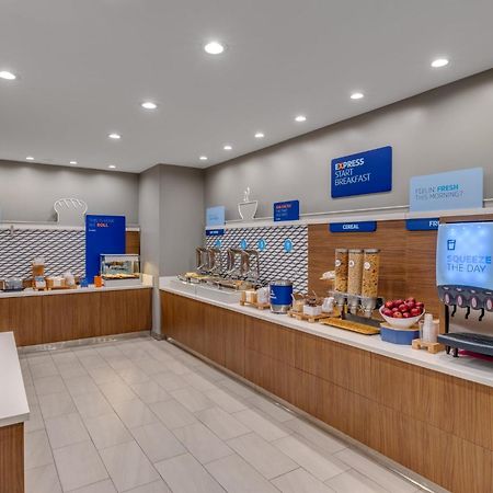 Holiday Inn Express & Suites - Hawaiian Gardens By Ihg Eksteriør billede